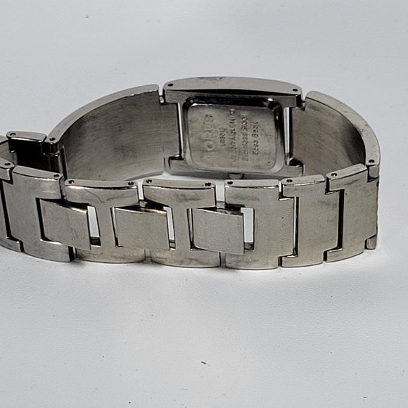 LOURS Women's Watch - Picture 5 of 11